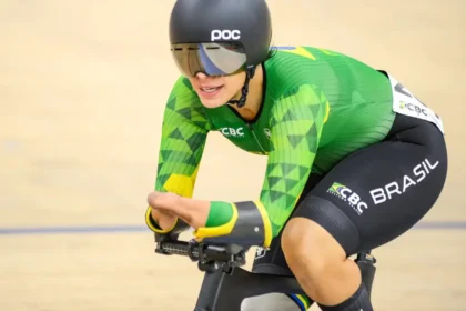 Sabrina Custódia volta a brilhar no Mundial de ciclismo de pista