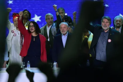 Lula defende que “nenhum presidente” deve dar palpite sobre Venezuela