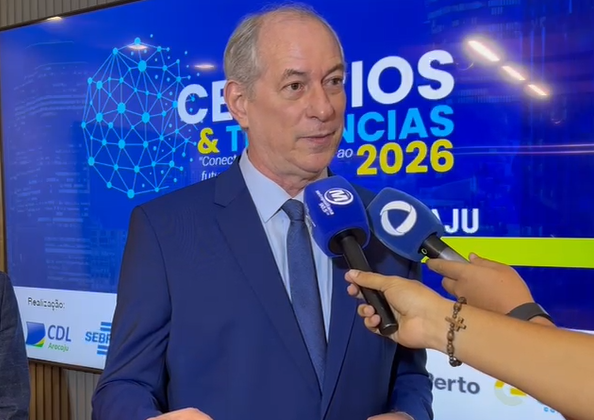 Ciro Gomes visita Aracaju e concede entrevista explosiva em evento da CDL Aracaju
