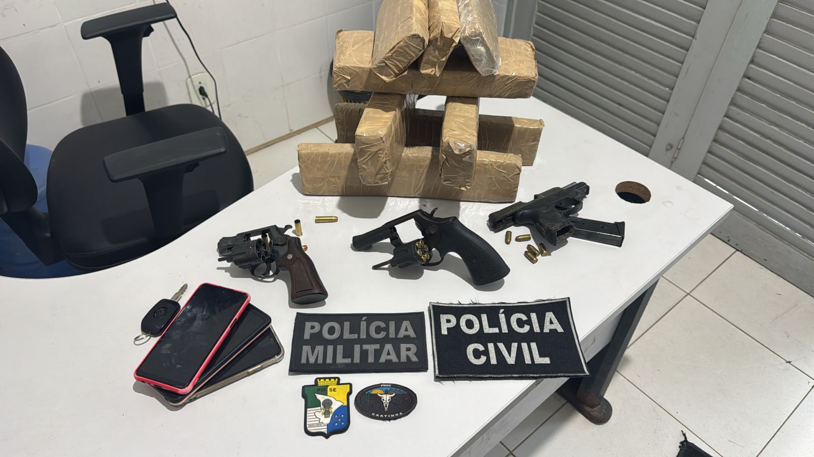Operação policial em Tobias Barreto desarticula célula de facções criminosas