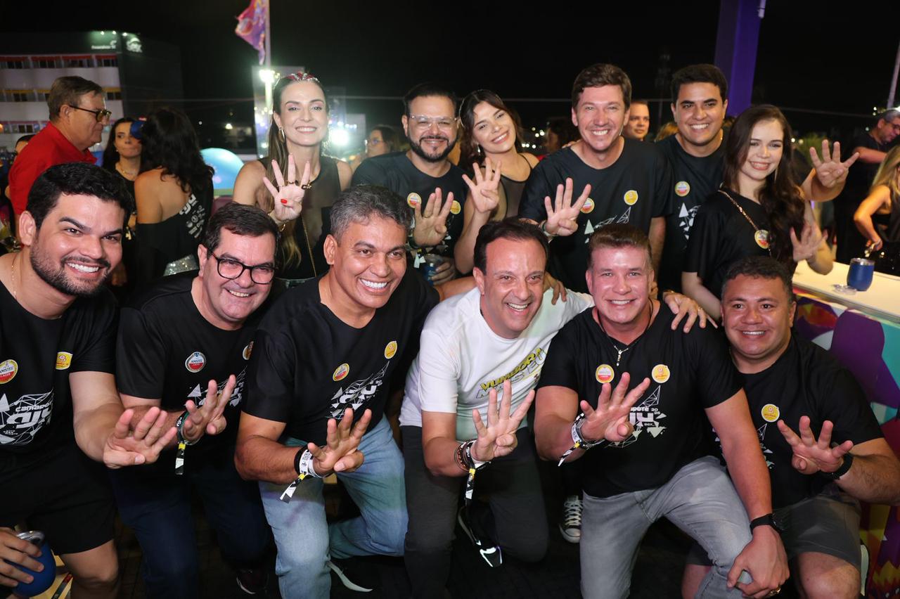 André Moura acompanha os três dias do Pré-Caju ao lado de Lara e de aliados políticos