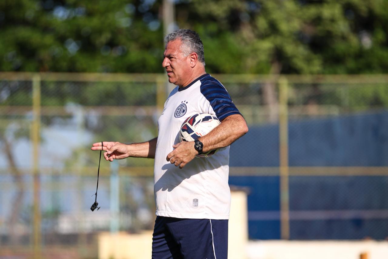 Confiança inicia segunda semana de pré-temporada