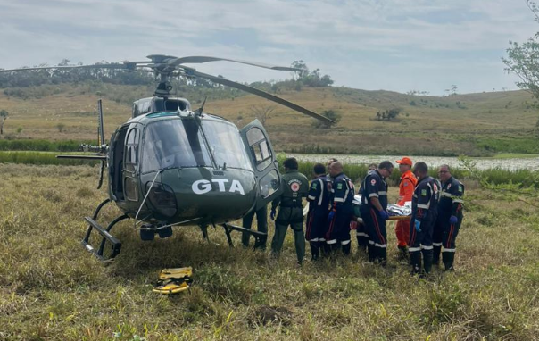 GTA e Samu atuam em atendimento a grave acidente na BR-101