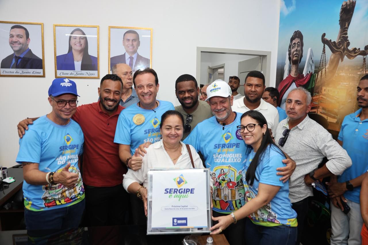 André Moura participa do Novenário do Menino Deus em São Cristóvão