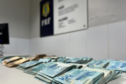 PRF apreende grande quantidade de dinheiro em espécie em Nossa Senhora do Socorro