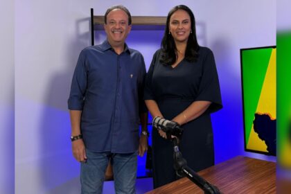 Sergipe no Azul: André Moura recebe Sarah Tarsila (SEFAZ) no Conexão Sergipe Especial Mês da Mulher