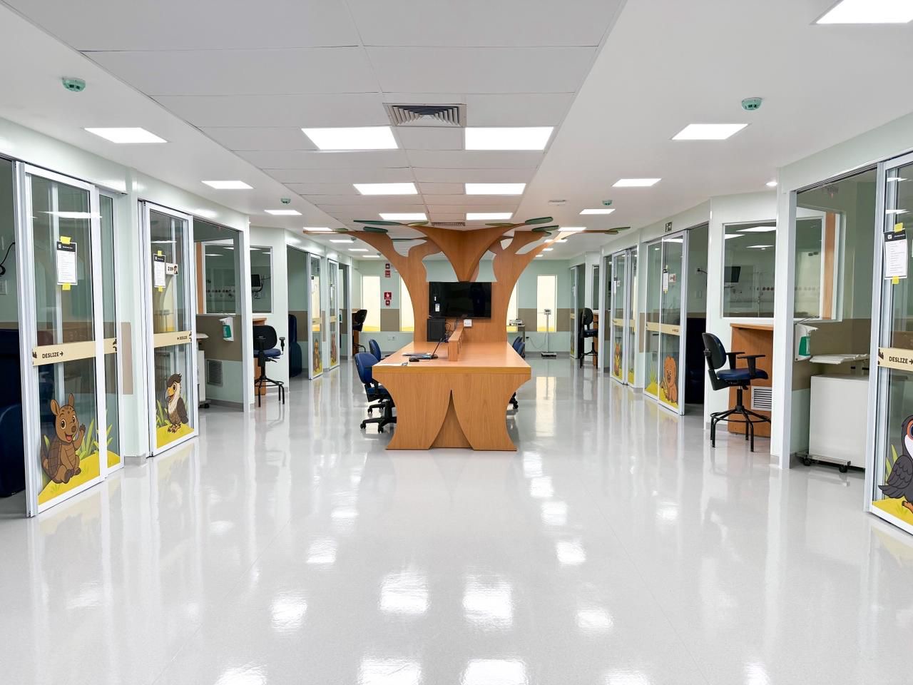 HOSPITAL DE CIRURGIA INAUGURA UTI PEDIÁTRICA E REATIVA SERVIÇO DE PEDIATRIA APÓS 16 ANOS NESTA QUINTA-FEIRA