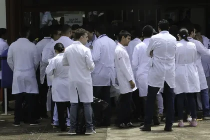 Concurso para área médica de hospitais universitários será no domingo