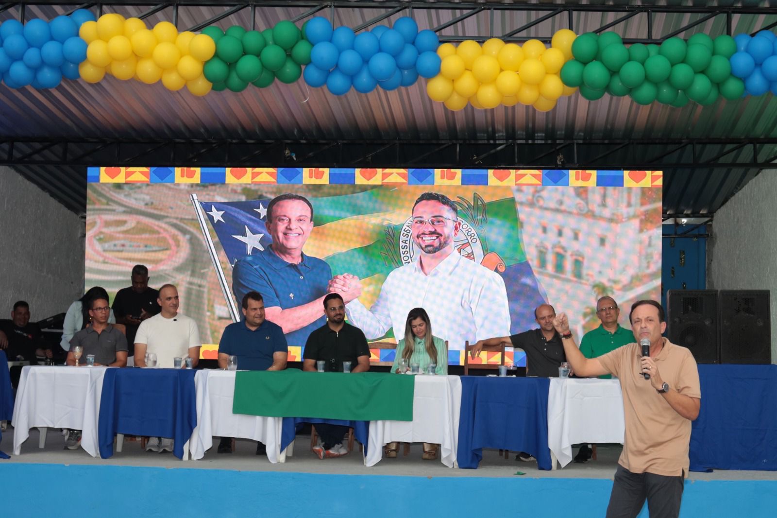 Cláudio Mitidieri e Adriana Carvalho oficializam apoio a André Moura no 1º Encontro da Família Lalo em Nossa Senhora do Socorro