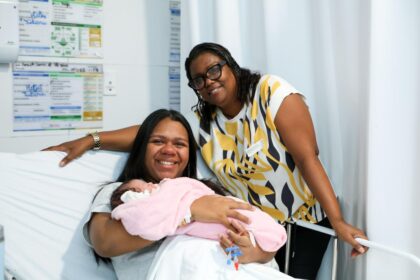 Dia das Mães: Saúde mental materna ganha atenção especial no Hama durante o Maio Furta-Cor