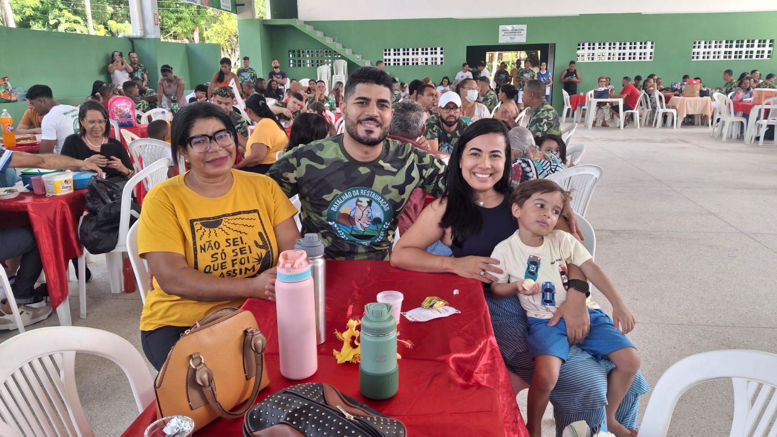 Visita familiar do Batalhão da Restauração realiza programação em comemoração ao Mês das Mães