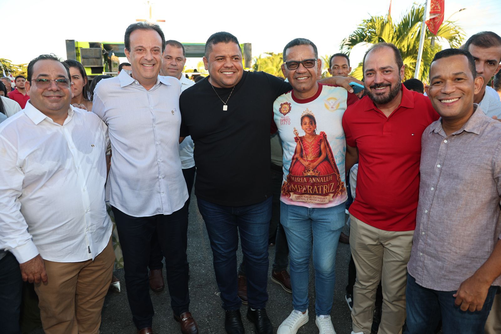 André Moura participa de celebração religiosa e cavalgada tradicional no interior de Sergipe