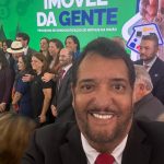 Prefeito Airton Martins participa de cerimônia do programa Imóvel da Gente em Brasília ao lado do presidente Lula
