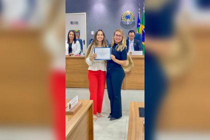 Kitty Lima é homenageada pela Câmara de Vereadores de Itabaianinha após reconhecimento por relevantes serviços