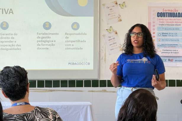 Prefeitura da Barra dos Coqueiros apresenta Política de Alfabetização e planos de ação das escolas para avaliações externas
