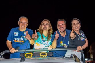 Na zona Norte de Aracaju, Eduardo Amorim reúne centenas de apoiadores
