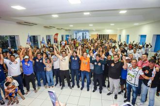 Miltinho Dantas reúne apoiadores e apresenta time para as eleições de 2026