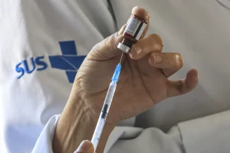 Meningite: quatro cidades do Rio ofertam vacina a pessoas até 24 anos